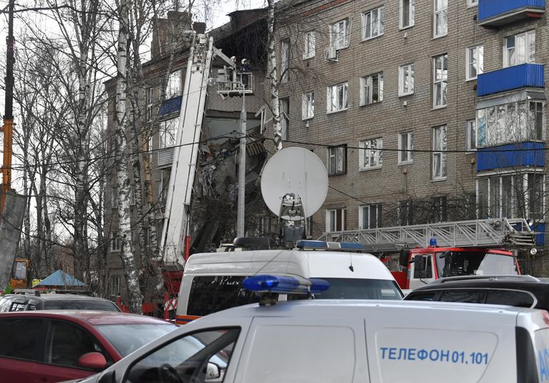 Поврежденный, в результате взрыва бытового газа, жилой дом в Орехово-Зуево Поврежденный, в результате взрыва бытового газа, жилой дом в Орехово-Зуево