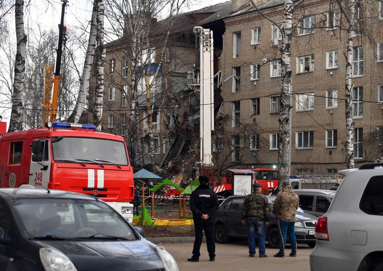 Поврежденный, в результате взрыва бытового газа, жилой дом в Орехово-Зуево Поврежденный, в результате взрыва бытового газа, жилой дом в Орехово-Зуево