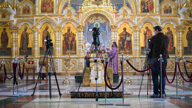 Онлайн-трансляция Божественной литургии в Сочи Онлайн-трансляция Божественной литургии в Сочи