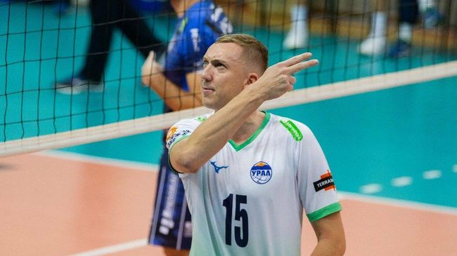 Игрок ВК Урал Алексей Спиридонов