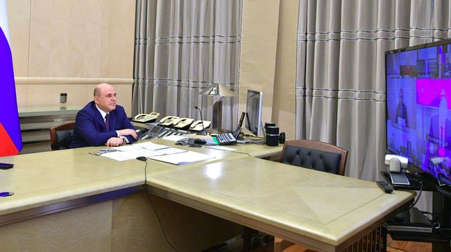 Премьер-министр Михаил Мишустин проводит совещание с депутатами Государственной думы Премьер-министр Михаил Мишустин проводит совещание с депутатами Государственной думы
