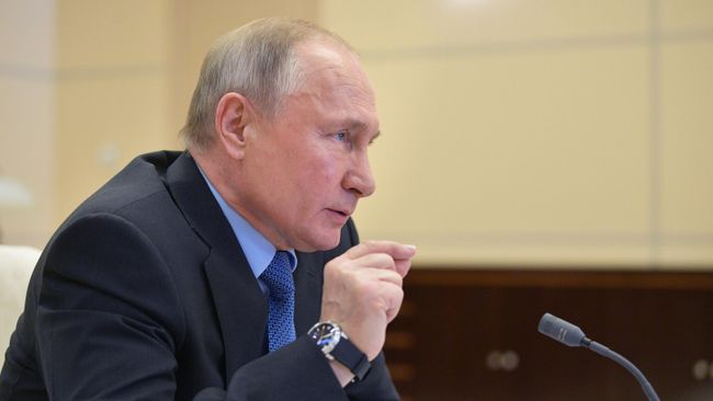 Президент РФ Владимир Путин проводит заседание комиссии по вопросам военно-технического сотрудничества с иностранными государствами Президент РФ Владимир Путин проводит заседание комиссии по вопросам военно-технического сотрудничества с иностранными государствами
