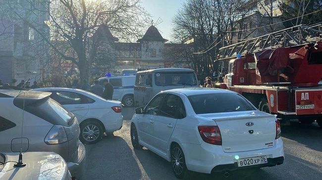 На месте захвата заложников в Пятигорске. 9 апреля 2020 На месте захвата заложников в Пятигорске. 9 апреля 2020