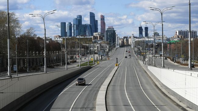 Москва во время режима самоизоляции жителей Москва во время режима самоизоляции жителей