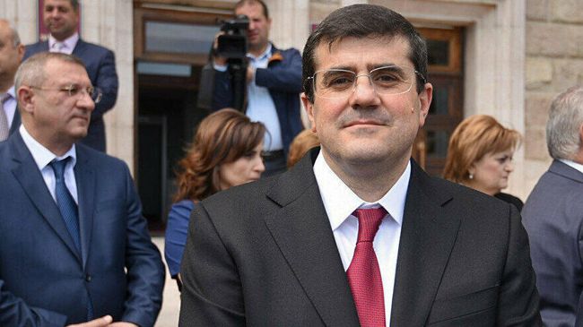 Премьер-министр Нагорно-Карабахской Республики Араик Арутюнян Премьер-министр Нагорно-Карабахской Республики Араик Арутюнян
