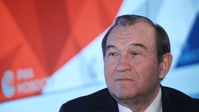 Заместитель мэра Москвы по вопросам жилищно-коммунального хозяйства и благоустройства Петр Бирюков Заместитель мэра Москвы по вопросам жилищно-коммунального хозяйства и благоустройства Петр Бирюков