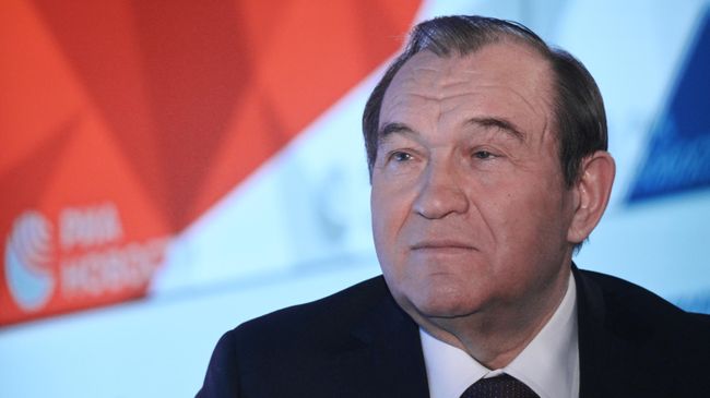 Заместитель мэра Москвы по вопросам жилищно-коммунального хозяйства и благоустройства Петр Бирюков Заместитель мэра Москвы по вопросам жилищно-коммунального хозяйства и благоустройства Петр Бирюков