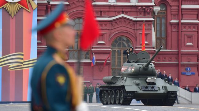 Военный парад, посвящённый годовщине Победы в Великой Отечественной войне Военный парад, посвящённый годовщине Победы в Великой Отечественной войне
