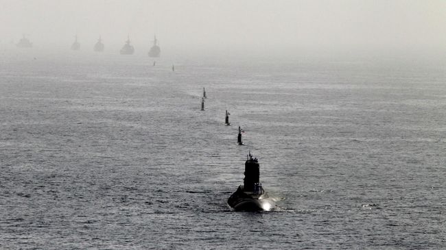 Учения ВМС Ирана в Оманском заливе Учения ВМС Ирана в Оманском заливе