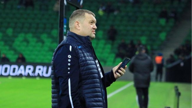 Спортивный директор футбольного клуба Тамбов Павел Худяков Спортивный директор футбольного клуба Тамбов Павел Худяков