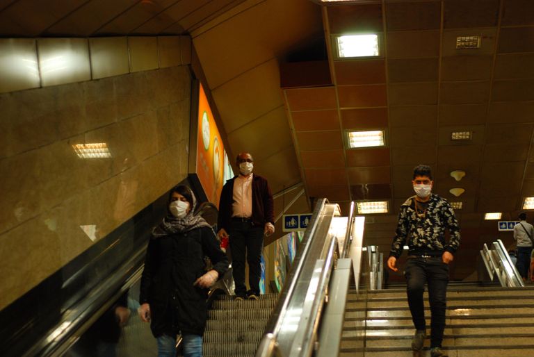 Ситуация в тегеранском метрополитене в условиях коронавируса Ситуация в тегеранском метрополитене в условиях коронавируса