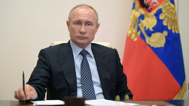 Президент РФ Владимир Путин проводит в режиме видеоконференции совещание вопросам развития топливно-энергетического комплекса Президент РФ Владимир Путин проводит в режиме видеоконференции совещание вопросам развития топливно-энергетического комплекса