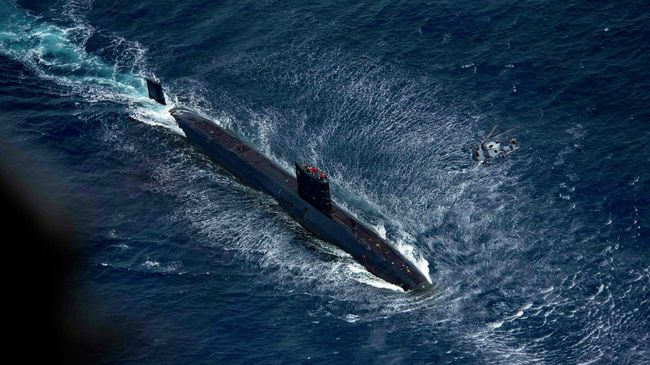 Подводная лодка Королевского флота Великобритании HMS Trenchant Подводная лодка Королевского флота Великобритании HMS Trenchant