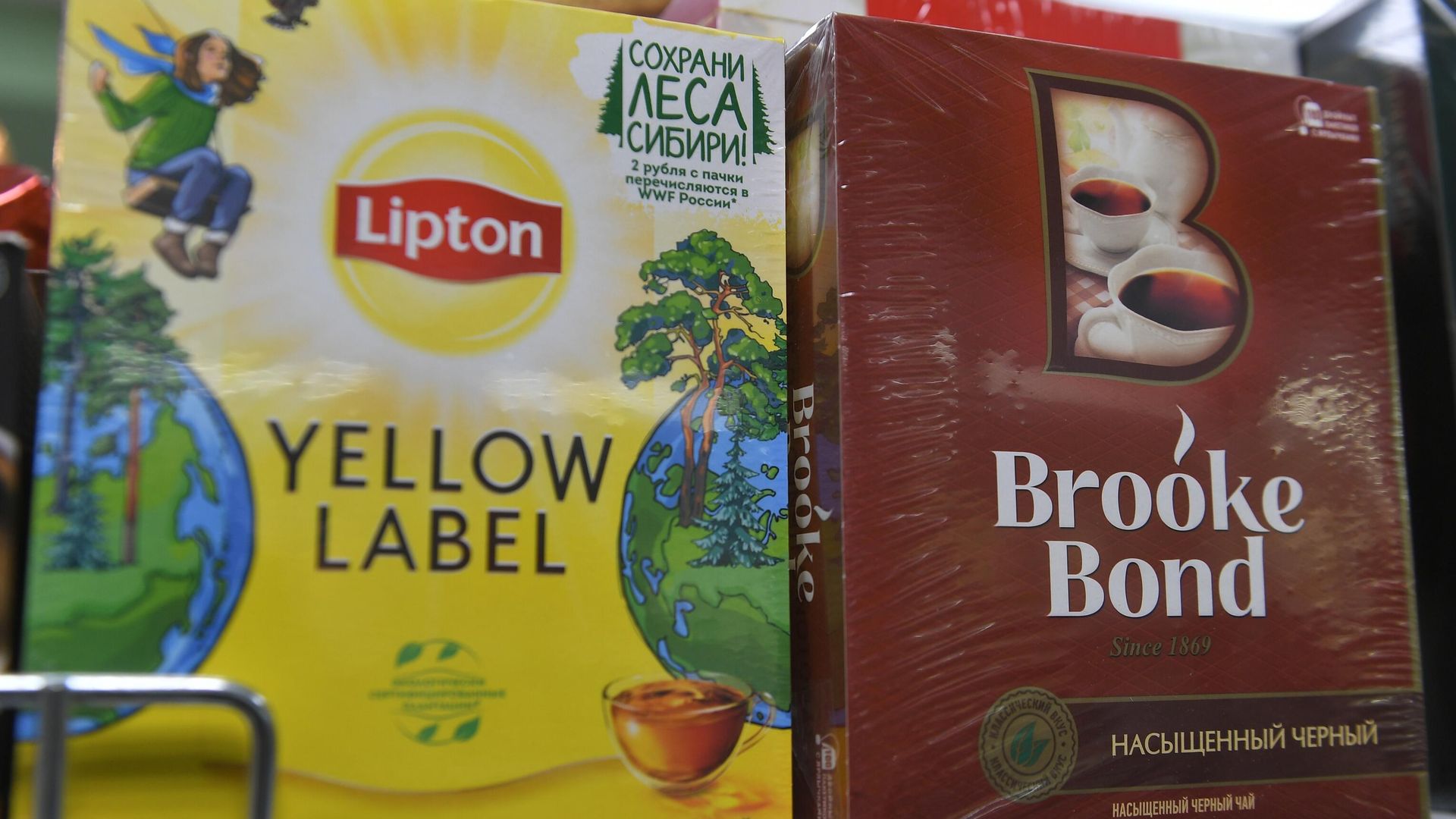 Пачки с чаем в пакетиках Lipton и Brooke Bond Пачки с чаем в пакетиках Lipton и Brooke Bond - РИА Новости, 1920, 01.08.2022
