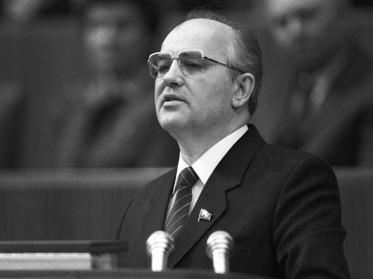 Генеральный секретарь ЦК КПСС Михаил Горбачев