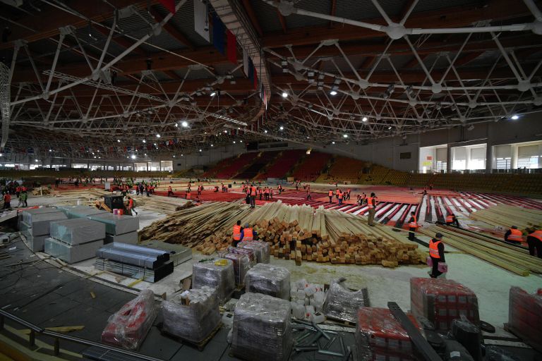 Строительство временного госпиталя в Крылатском Строительство временного госпиталя в Крылатском