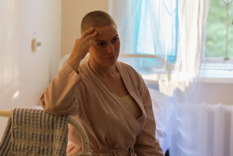 Кадр из сериала Закрытый сезон Кадр из сериала Закрытый сезон
