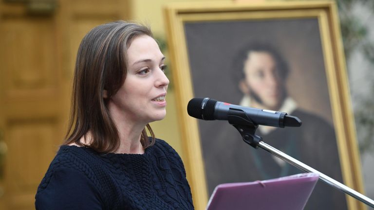 Актриса Нелли Уварова Актриса Нелли Уварова