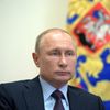 Президент РФ Владимир Путин проводит в режиме видеоконференции совещание по вопросам реализации мер поддержки экономики и социальной сферы