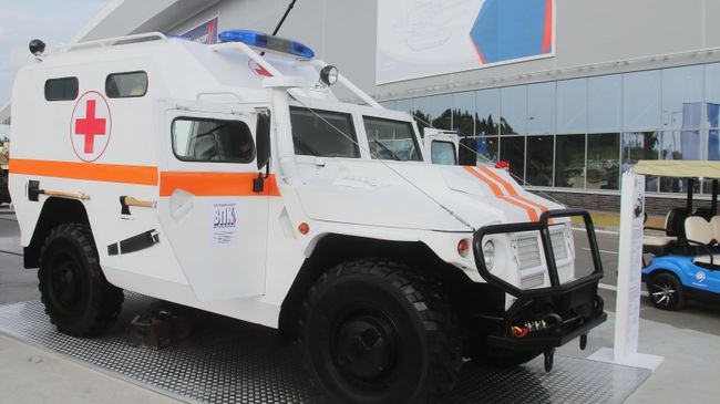 Бронированный медицинский автомобиль Тигр Бронированный медицинский автомобиль Тигр
