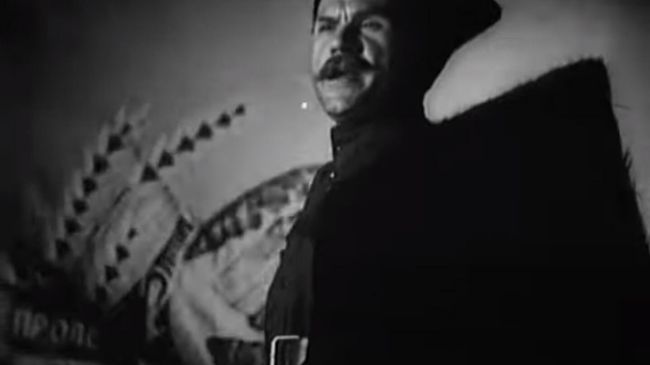 Кадр из фильма Чапаев с нами(1941)