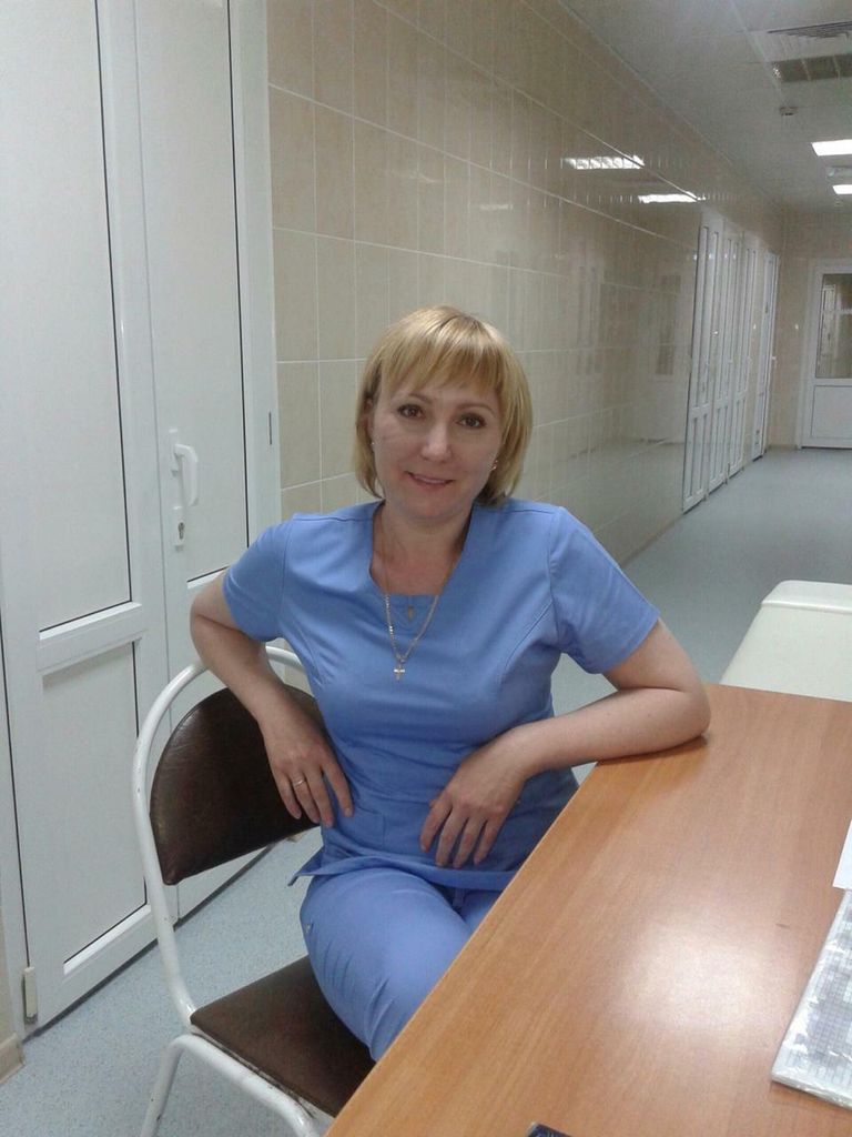 Медсестра отделения реанимации Краснодарской специализированной инфекционной больницы Людмила Алексеенко Медсестра отделения реанимации Краснодарской специализированной инфекционной больницы Людмила Алексеенко