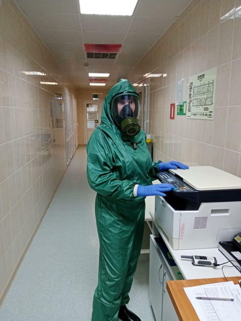 Медсестра отделения реанимации Краснодарской специализированной инфекционной больницы Людмила Алексеенко Медсестра отделения реанимации Краснодарской специализированной инфекционной больницы Людмила Алексеенко
