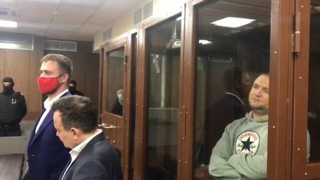 Омбудсмен полиции Воронцов в ожидании решения об аресте. Кадры из зала суда Омбудсмен полиции Воронцов в ожидании решения об аресте. Кадры из зала суда