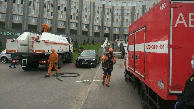 Пожар в больнице Святого Георгия в Санкт-Петербурге Пожар в больнице Святого Георгия в Санкт-Петербурге