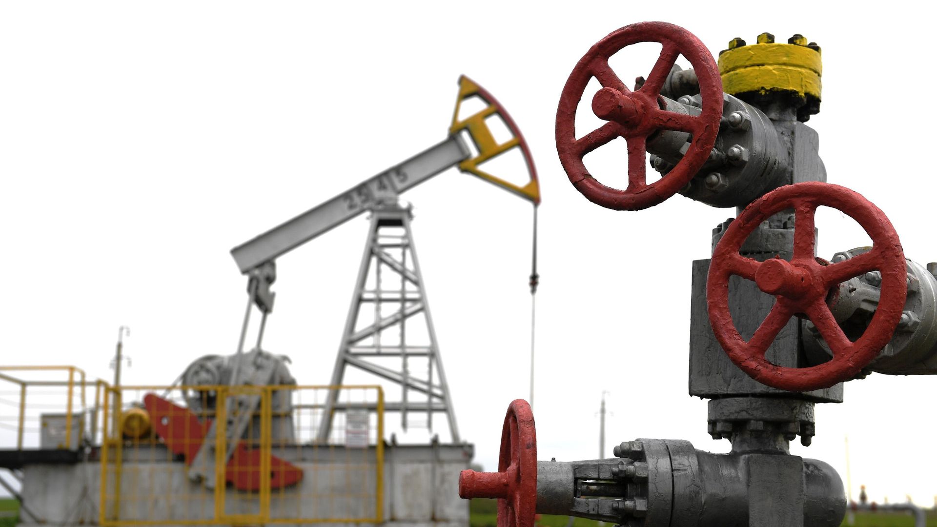 Нефтяная качалка Нефтяная качалка - РИА Новости, 1920, 05.10.2021