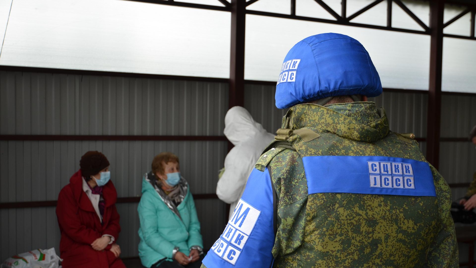 Пункт пропуска Станица Луганская Пункт пропуска Станица Луганская - РИА Новости, 1920, 30.04.2021