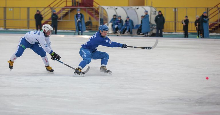 Валерий Ивкин (справа)