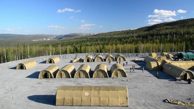 Полевой мобильный госпиталь в Красноярском крае, установленный военнослужащими Центрального военного округа. Скриншот видео