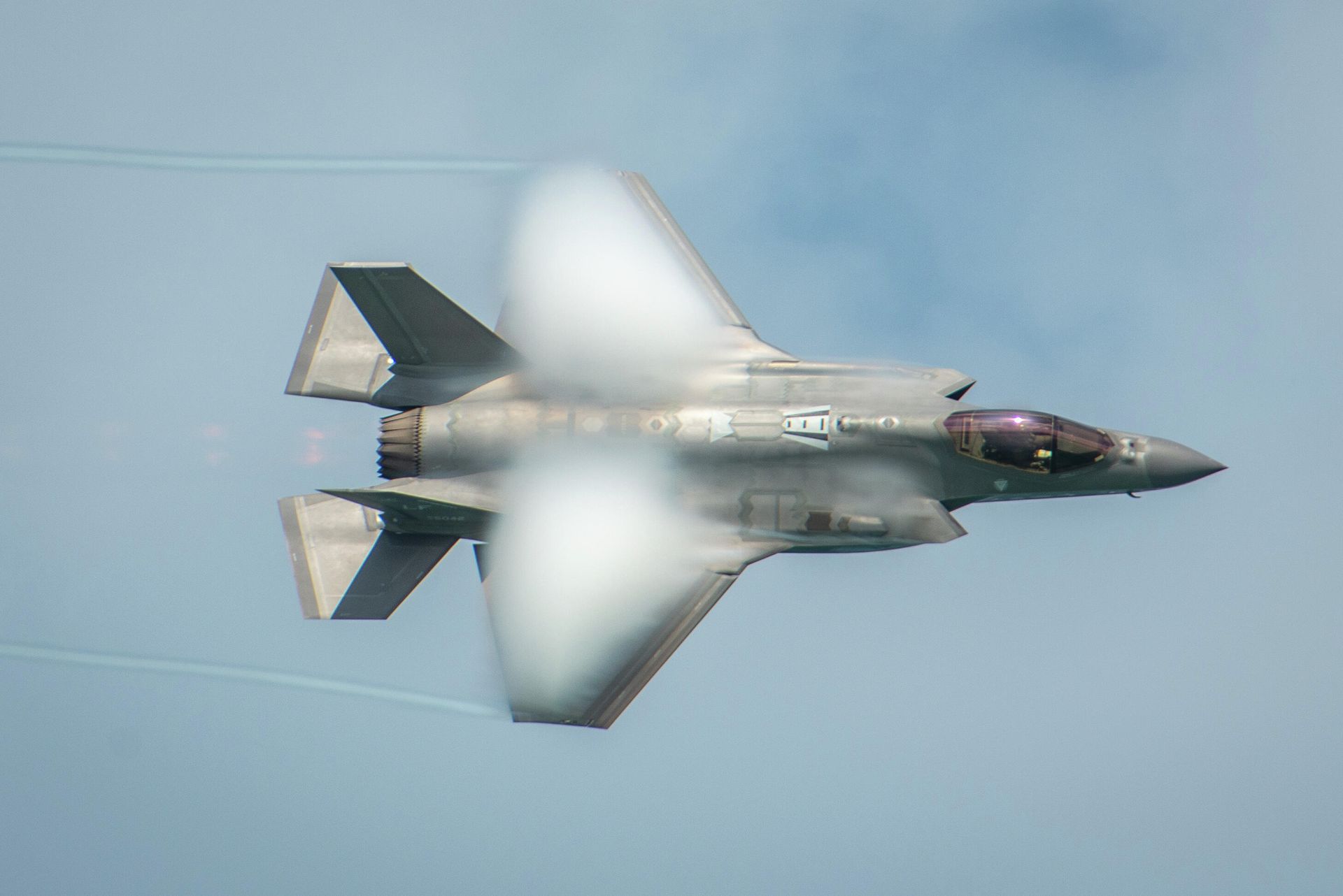 Американский истребитель F-35A Lightning II Американский истребитель F-35A Lightning II - РИА Новости, 1920, 29.11.2024