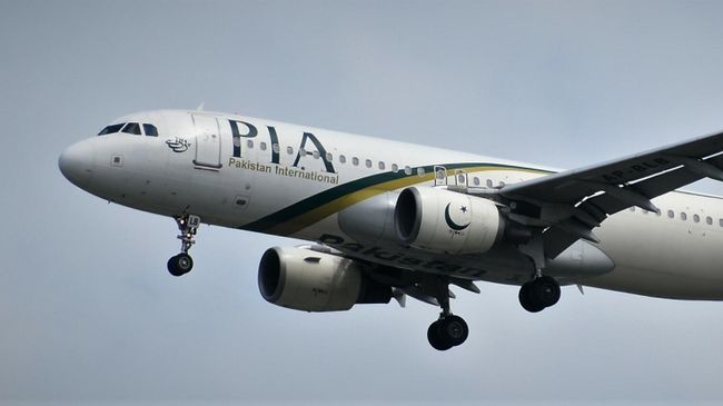 Самолет Airbus A320 авиакомпании Пакистанские авиалинии