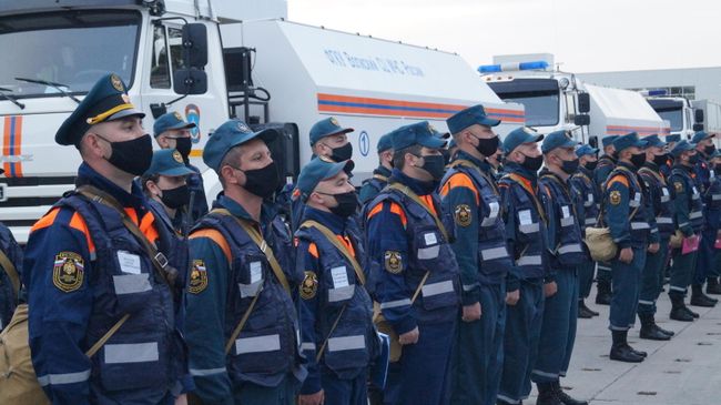 Группировка Волжского спасательного центра МЧС России выдвинулась из Самары для оказания помощи в дезинфекции Республике Дагестан Группировка Волжского спасательного центра МЧС России выдвинулась из Самары для оказания помощи в дезинфекции Республике Дагестан