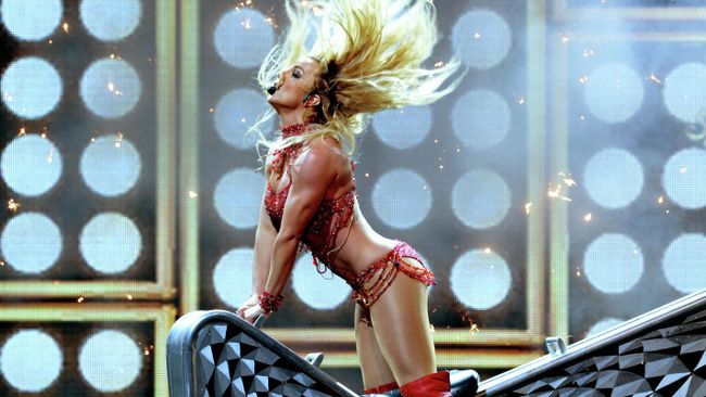 Бритни Спирс выступает на церемонии вручения премии Billboard Music Awards 2016 Бритни Спирс выступает на церемонии вручения премии Billboard Music Awards 2016