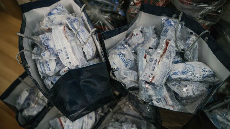 Федерация еврейских общин России (ФЕОР) раздает врачам средства защиты от COVID-19 Федерация еврейских общин России (ФЕОР) раздает врачам средства защиты от COVID-19