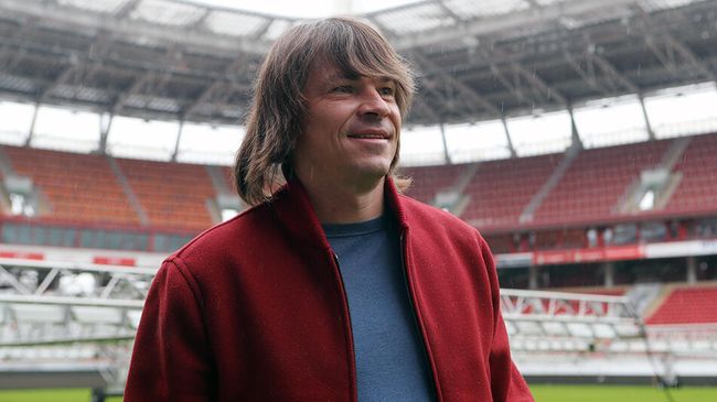 Тренер Локомотива Дмитрий Лоськов