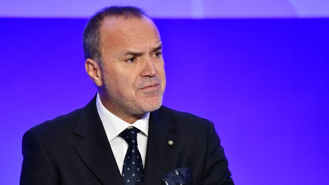 Президент серии В Мауро Балата Президент серии В Мауро Балата