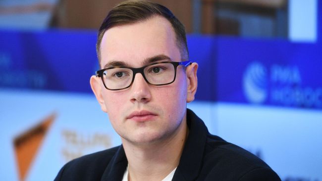 Председатель Всероссийского общественного движения Волонтеры-медики Павел Савчук Председатель Всероссийского общественного движения Волонтеры-медики Павел Савчук
