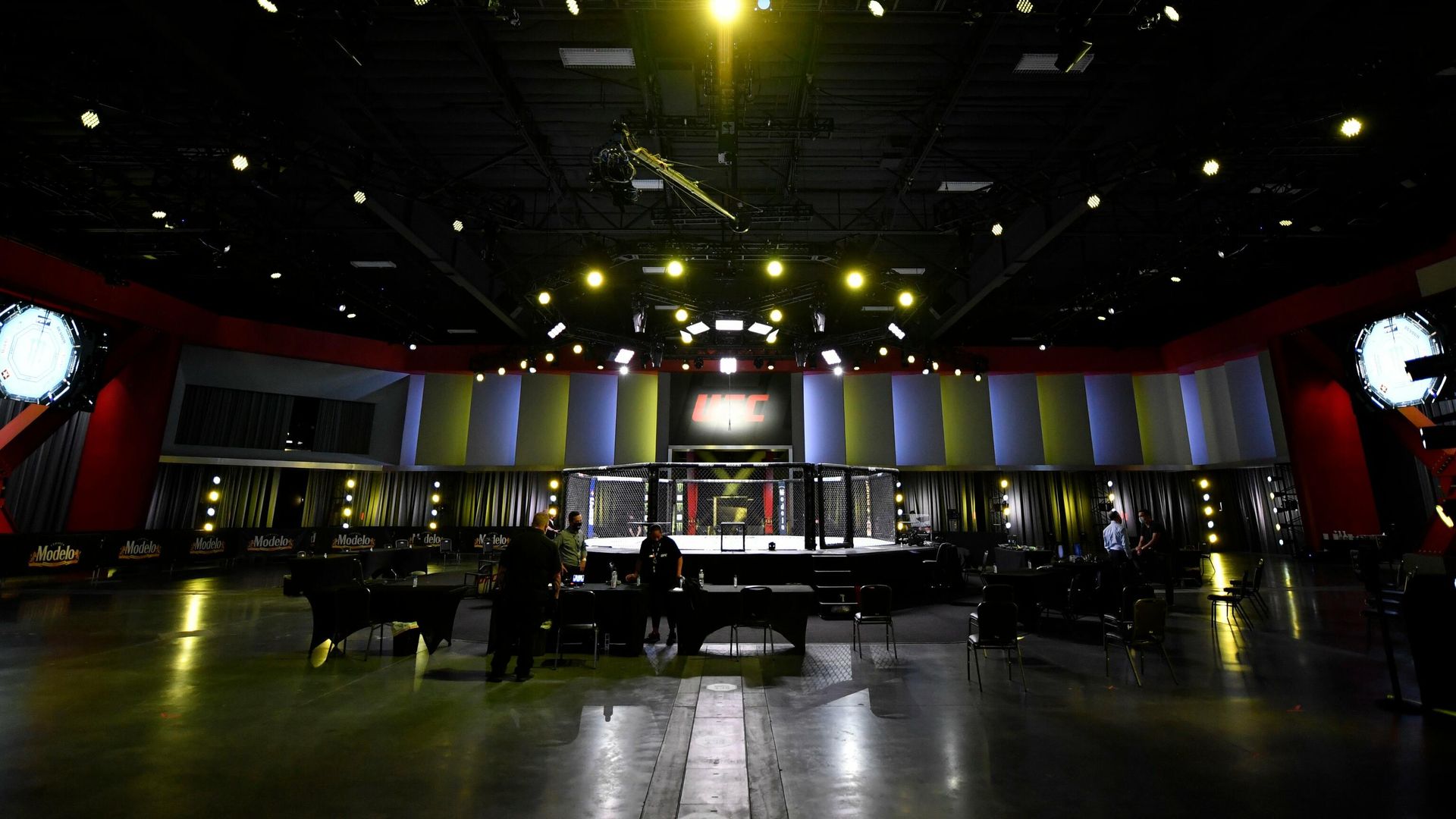 Октагон UFC в Лас-Вегасе Октагон UFC в Лас-Вегасе - РИА Новости, 1920, 18.09.2022