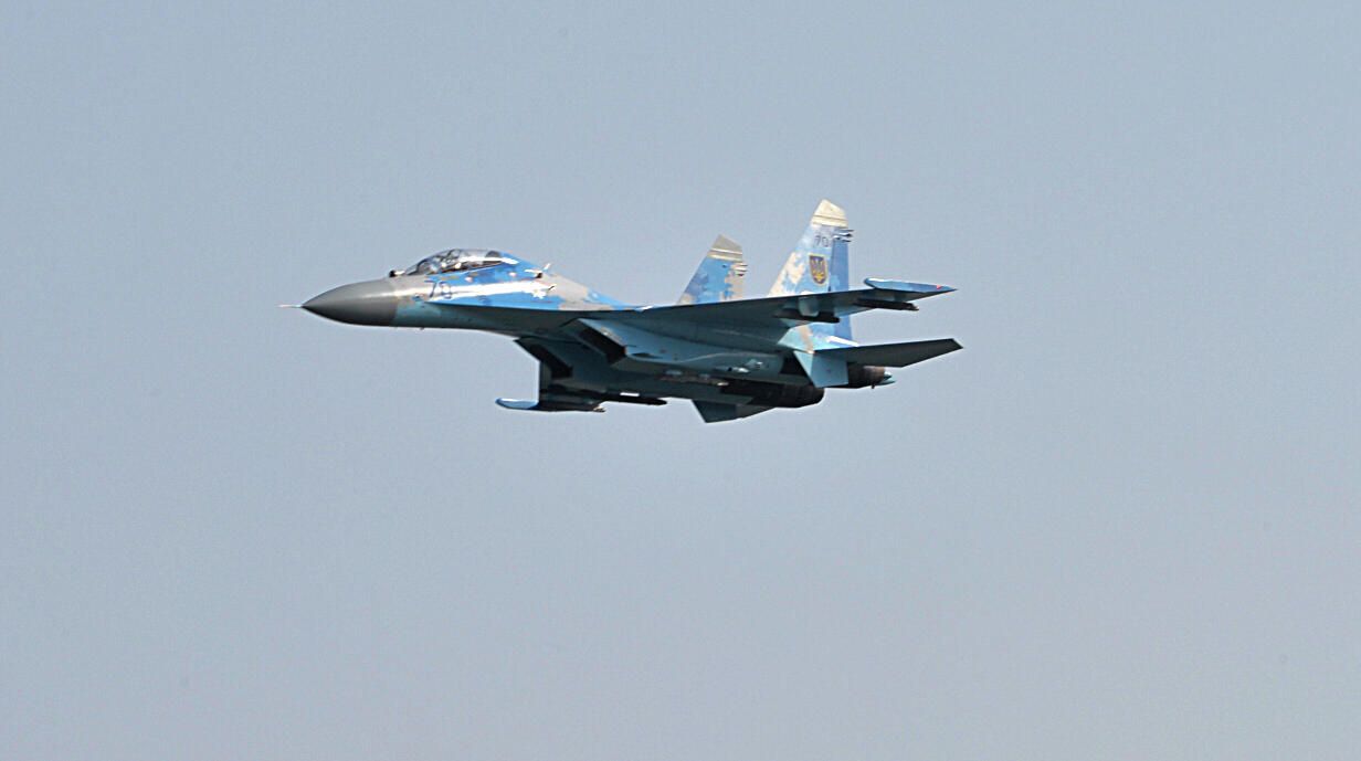 Украинский истребитель Су-27 во время учений Чистое небо - 2018 Украинский истребитель Су-27 во время учений Чистое небо - 2018 - РИА Новости, 1920, 24.08.2021