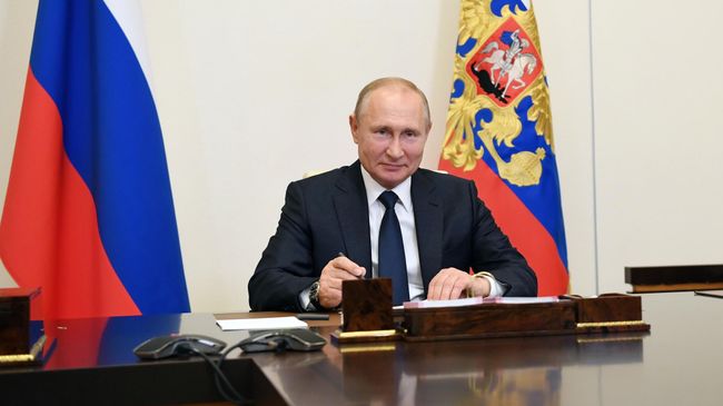 Президент России Владимир Путин Президент России Владимир Путин