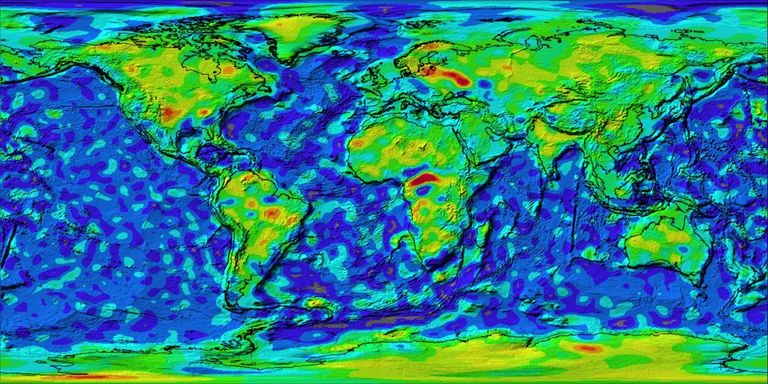 Карта намагниченности земной коры по данным спутников НАСА MAGSAT, OGO-2, OGO-4 и OGO-6 Карта намагниченности земной коры по данным спутников НАСА MAGSAT, OGO-2, OGO-4 и OGO-6