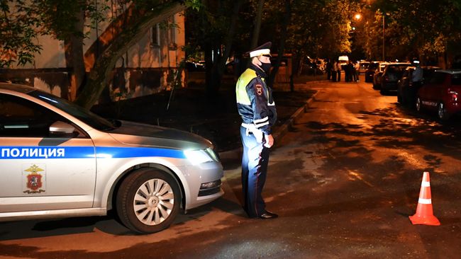 Сотрудник полиции в Москве Сотрудник полиции в Москве