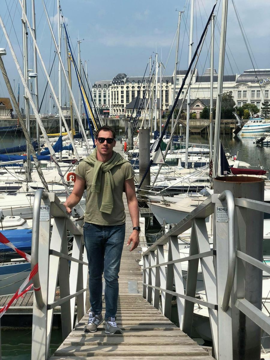 Тимур Еремеев во Франции Тимур Еремеев во Франции
