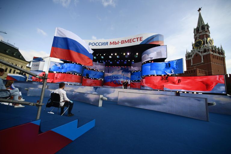 Праздничный концерт Мы - вместе! на Красной площади в Москве, посвященный празднованию Дня России Праздничный концерт Мы - вместе! на Красной площади в Москве, посвященный празднованию Дня России