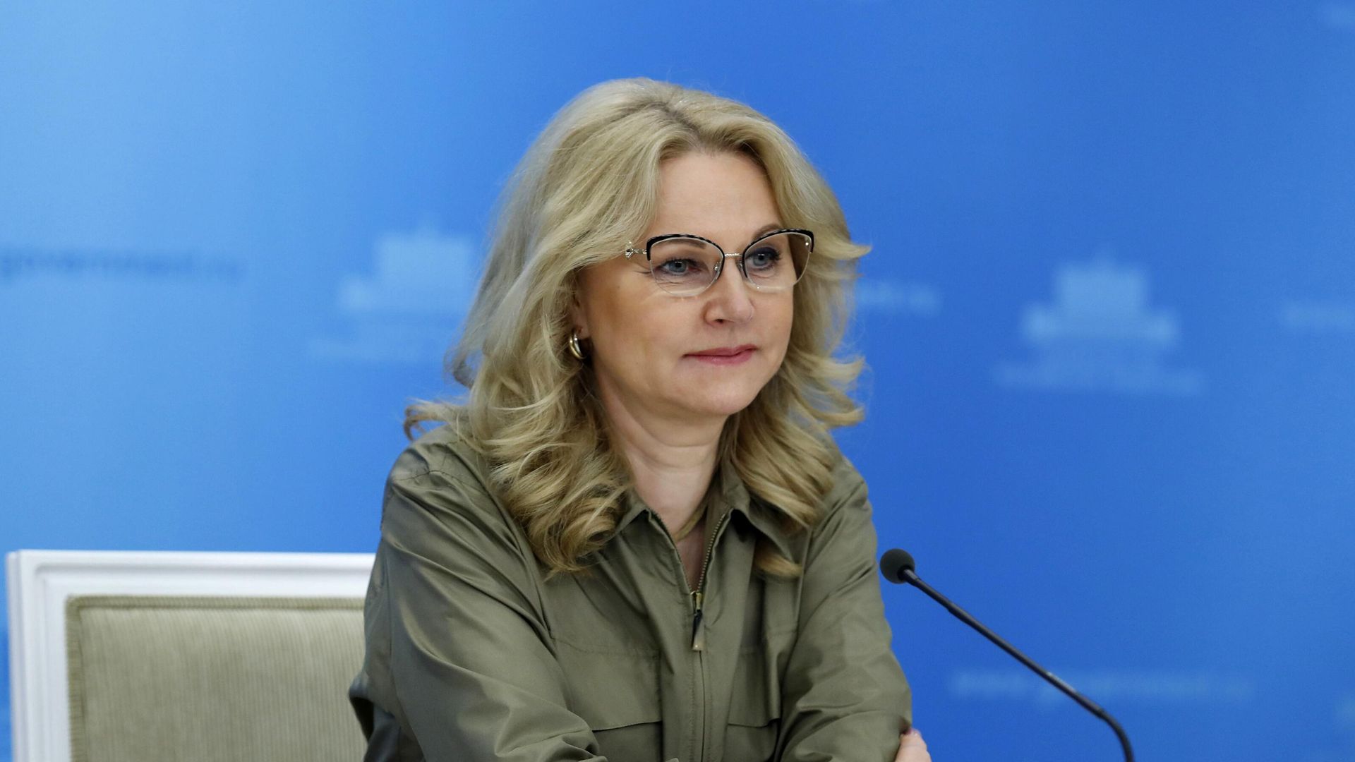 Заместитель председателя правительства РФ Татьяна Голикова во время брифинга в Доме правительства РФ - РИА Новости, 1920, 18.11.2020