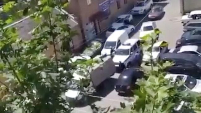 Кадр видео, снятого в Назарани Кадр видео, снятого в Назарани